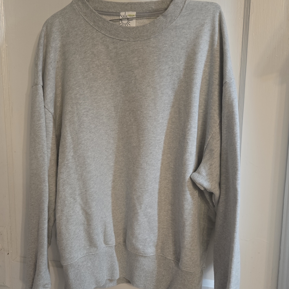 OFFLINE BY EARIE Gray Crewneck Sweatshirt